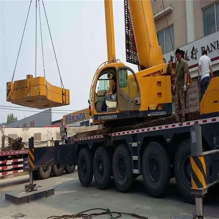 邯郸邯山当地吊车出租|机器吊装|75吨|工厂搬迁服务