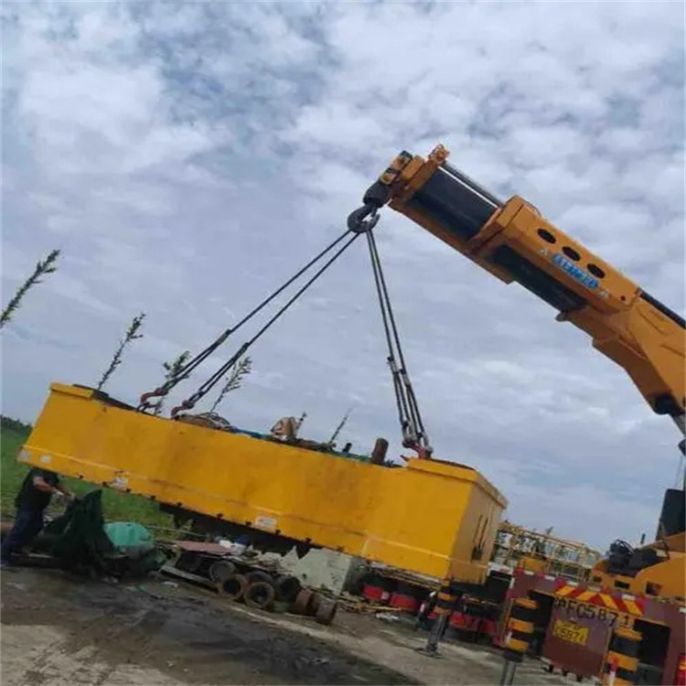 邯郸邯山随车吊吊集装箱怎么吊